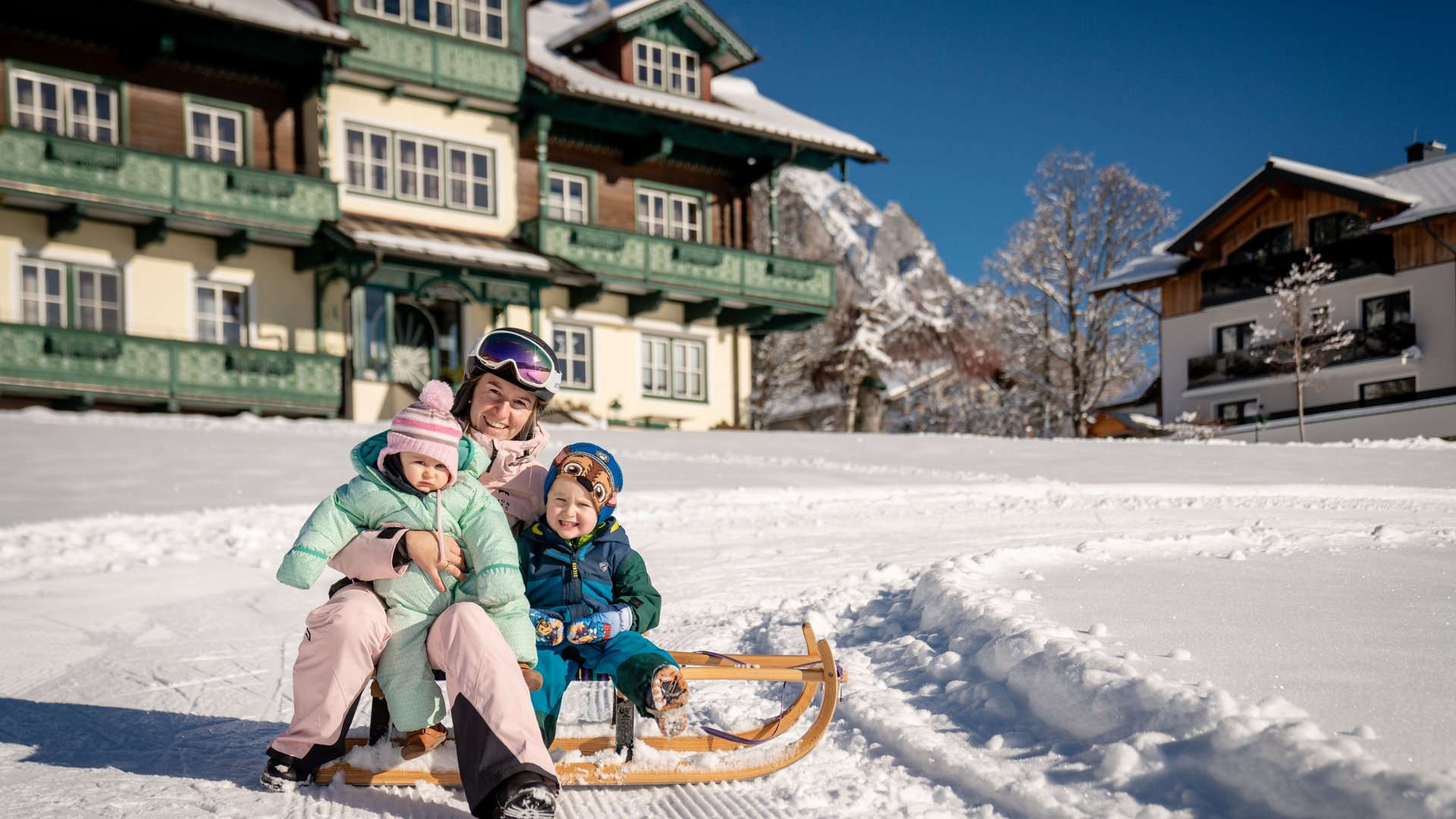 Family apartments and luxury holiday home in Austria